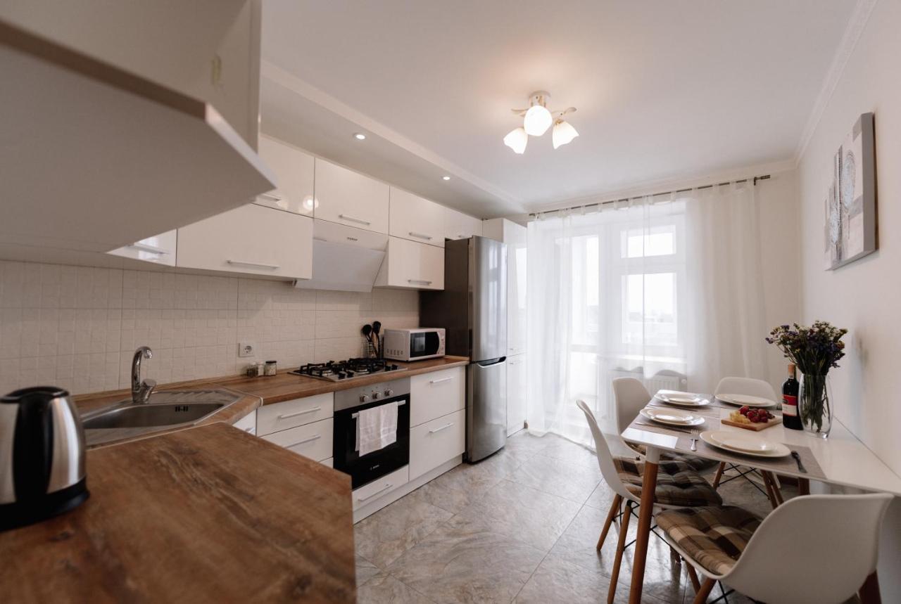 Тиха Та Комфортна Квартира Ternopil Exterior foto
